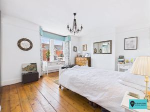 Bedroom- click for photo gallery